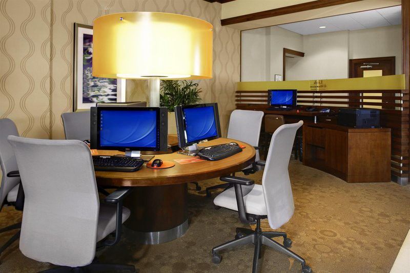 Sheraton Augusta Hotel Екстер'єр фото